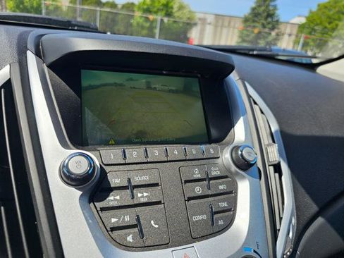 Used 2017 GMC Terrain SLE FWD image 14