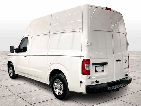 Used 2019 Nissan NV 2500 SV image 11
