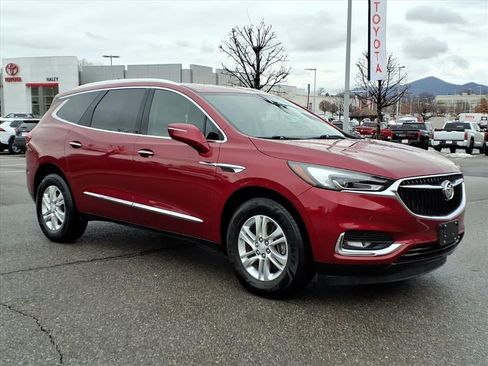 Used 2019 Buick Enclave Essence image 1