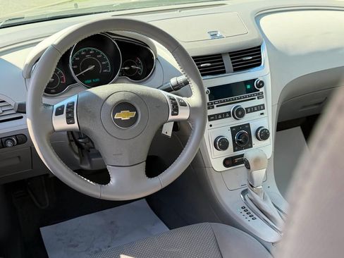 Used 2012 Chevrolet Malibu LT FWD image 12