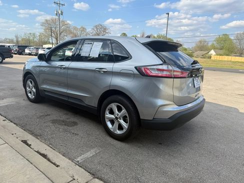 Used 2023 Ford Edge SE AWD/4WD image 5