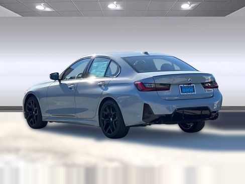 Used 2026 BMW 330i Sedan w/ M Sport Package RWD image 3