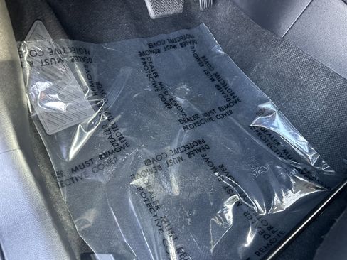 Certified 2024 Toyota Corolla LE image 17