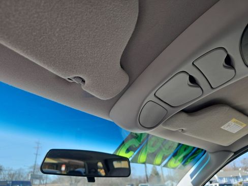 Used 2002 Ford Windstar SE image 23