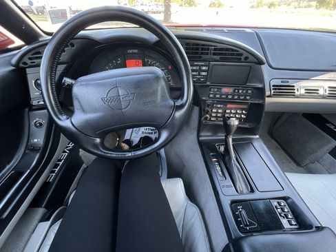 Used 1994 Chevrolet Corvette Coupe image 13