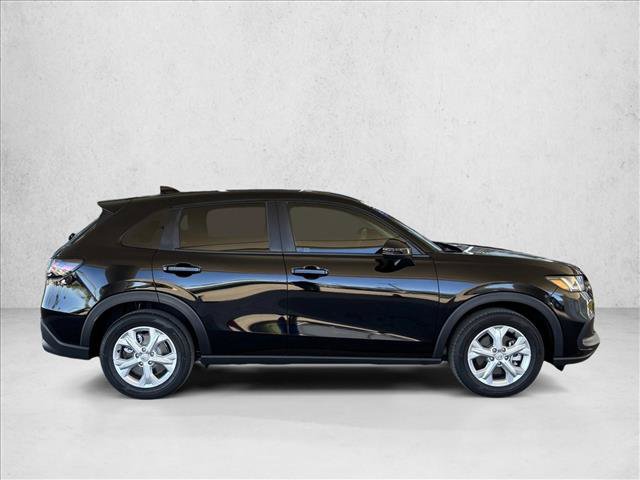 Used 2025 Honda HR-V LX image 4