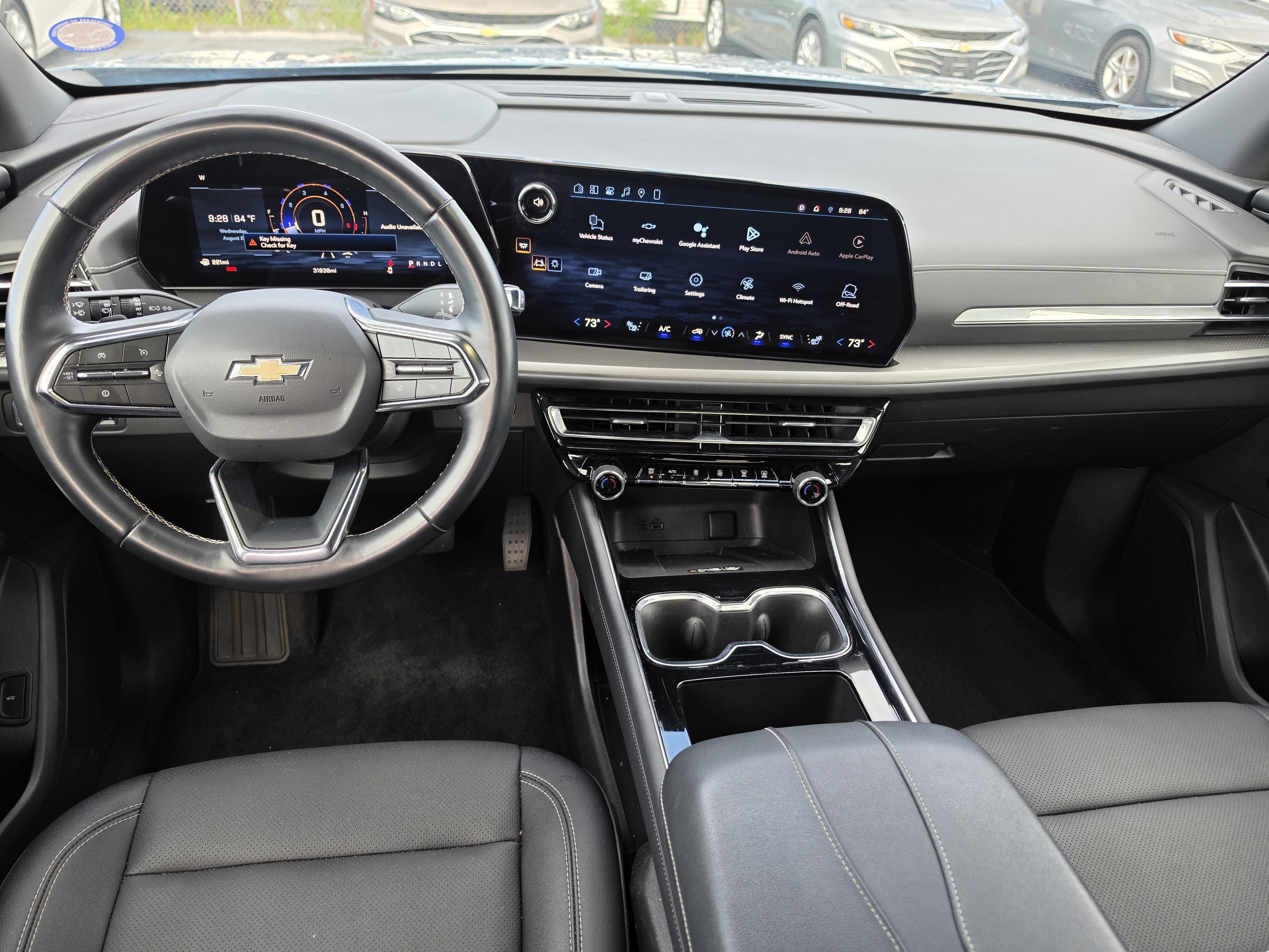 Certified 2025 Chevrolet Traverse LT FWD image 8