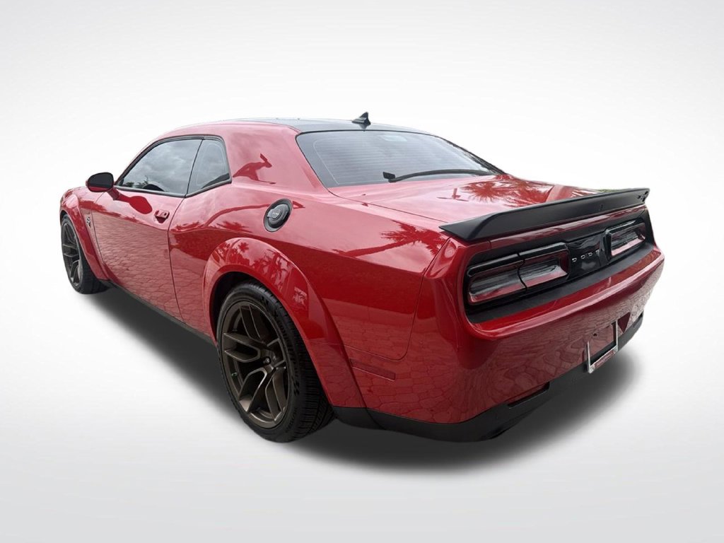 Used 2023 Dodge Challenger SRT Hellcat RWD image 4