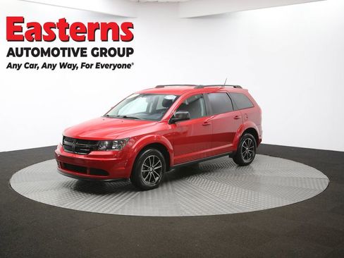 Used 2017 Dodge Journey SE w/ Flexible Seating Group image 56