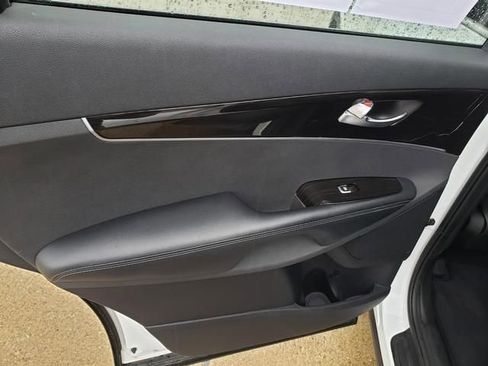 Used 2019 Kia Sorento EX AWD/4WD image 15
