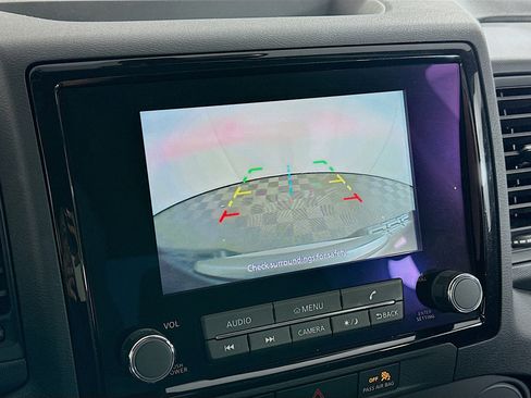 Used 2024 Nissan Frontier S image 21