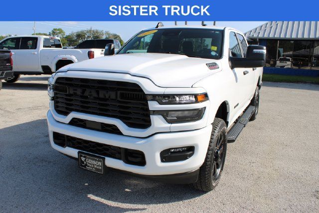 Used 2026 RAM 2500 Big Horn AWD/4WD image 3