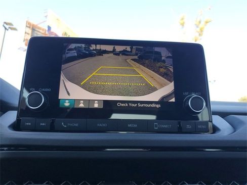 Certified 2023 Honda Accord EX image 21