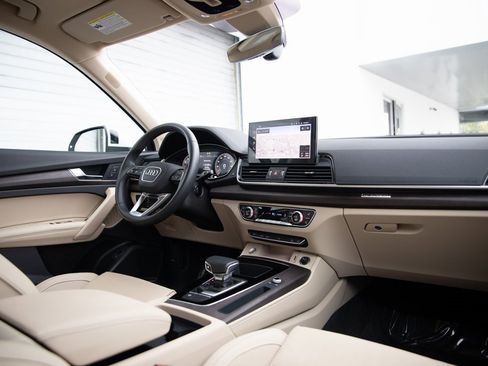 Used 2025 Audi Q5 2.0T Premium Plus image 27