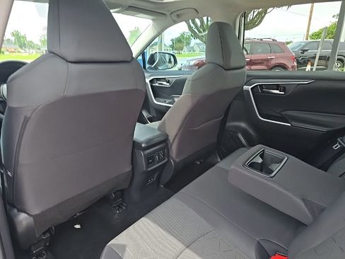 Used 2023 Toyota RAV4 XLE w/ Convenience Package FWD image 27