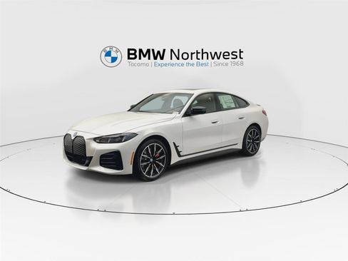 New 2026 BMW i4 xDrive40i w/ M Sport Package AWD/4WD image 9