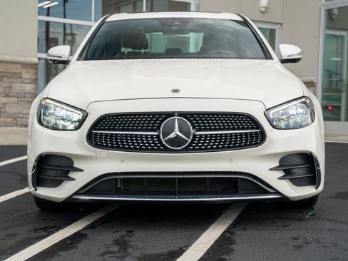 Used 2021 Mercedes-Benz E 350 Sedan image 4