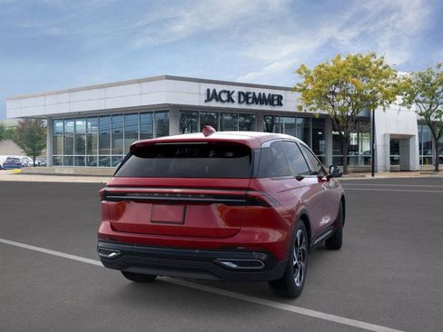 New 2026 Lincoln Nautilus Premier image 8