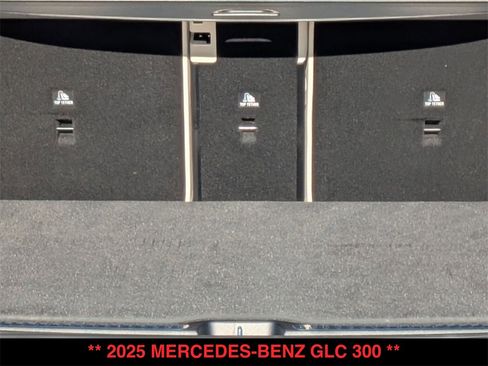 Certified 2025 Mercedes-Benz GLC 300 4MATIC image 26