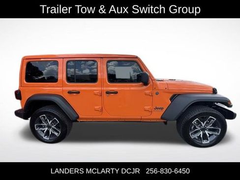 Used 2025 Jeep Wrangler Unlimited Sport S 4xe w/ Convenience Group AWD/4WD image 8
