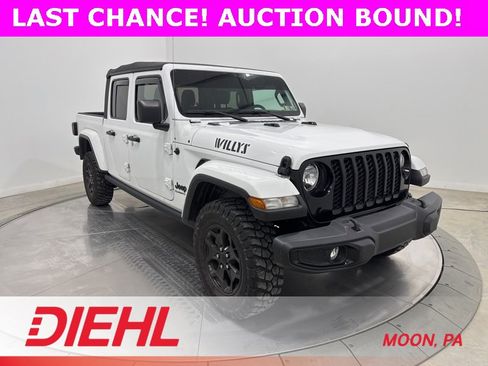 Certified 2021 Jeep Gladiator Willys image 1