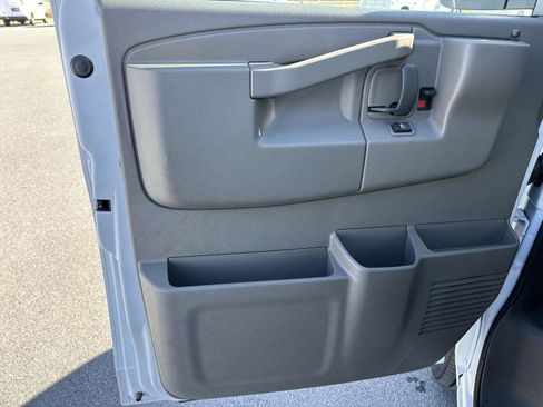 New 2025 Chevrolet Express 2500 w/ Driver Convenience Package image 9