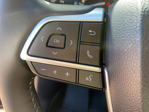 Used 2022 Toyota Highlander Platinum image 28