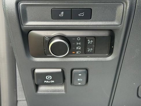 Certified 2024 Ford Expedition XLT AWD/4WD image 14
