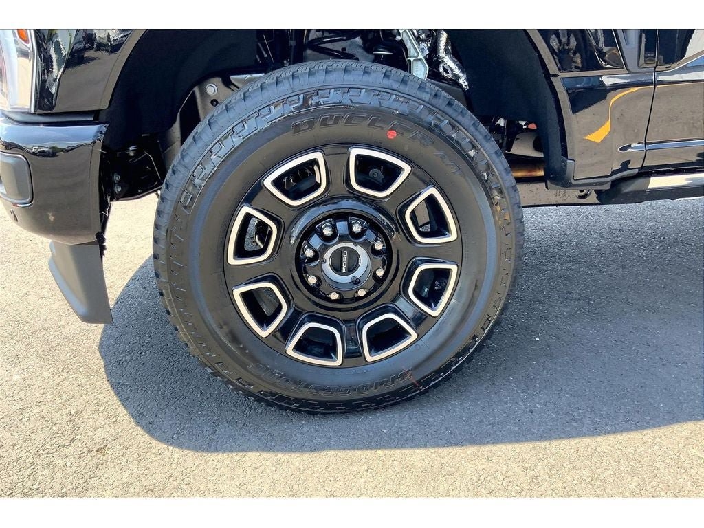 New 2026 Ford F350 Platinum w/ FX4 Off-Road Package AWD/4WD image 28