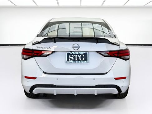 Used 2025 Nissan Sentra S FWD image 5