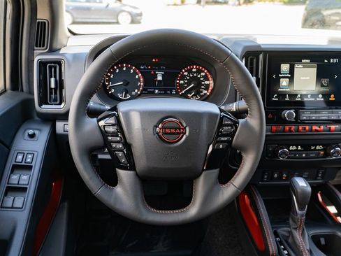 New 2026 Nissan Frontier PRO-4X w/ Pro-4x Convenience Package AWD/4WD image 13