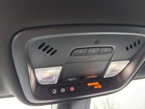 Used 2022 Chevrolet Traverse LT w/ LPO, Floor Liner Package image 30