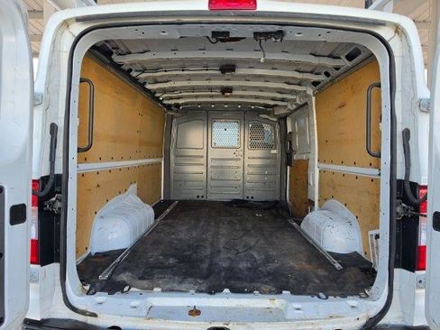 Used 2020 Nissan NV 2500 SV RWD image 36