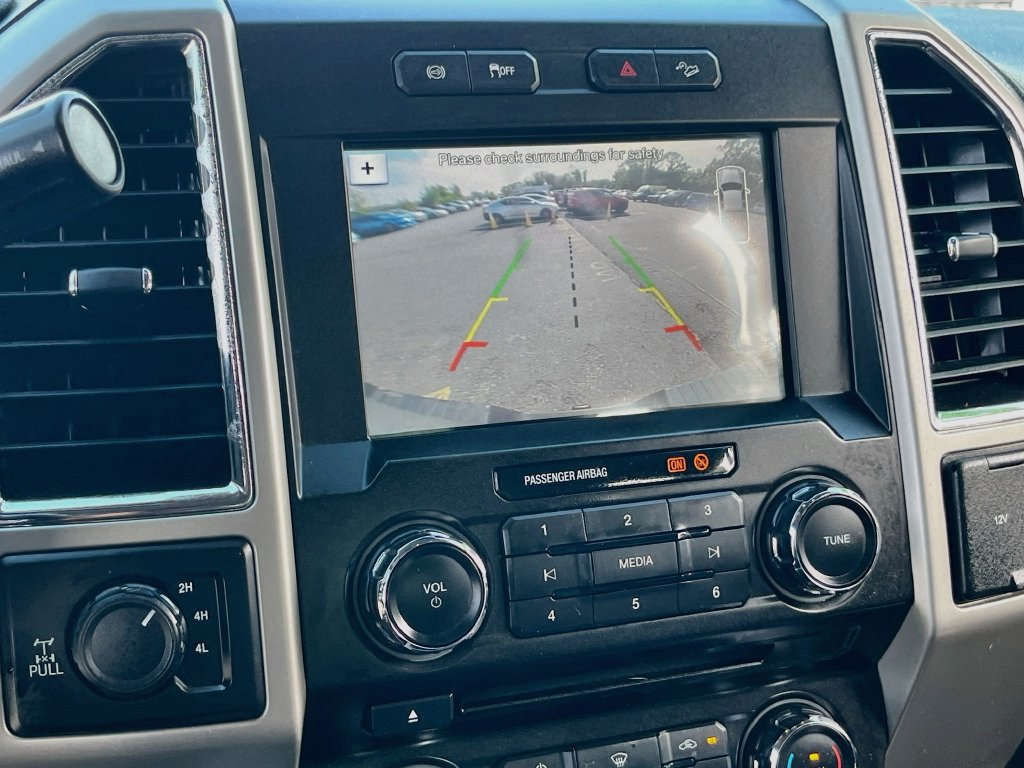 Used 2018 Ford F250 Lariat w/ Lariat Value Package AWD/4WD image 14