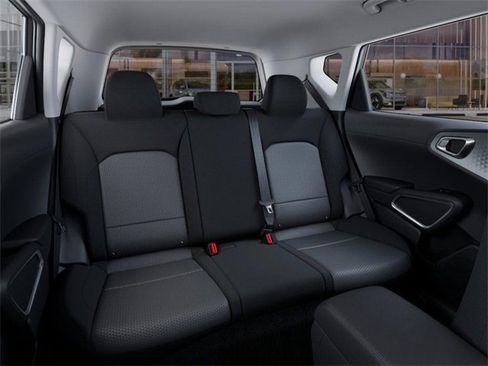 New 2025 Kia Soul S image 17
