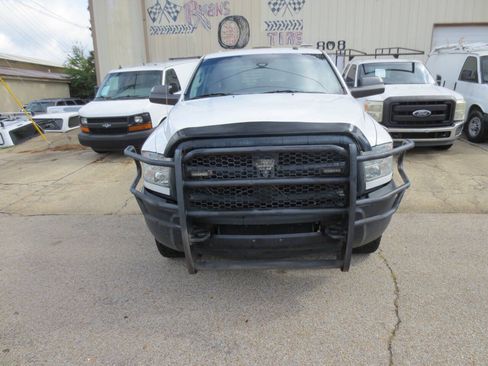 Used 2017 RAM 3500 Tradesman AWD/4WD image 3