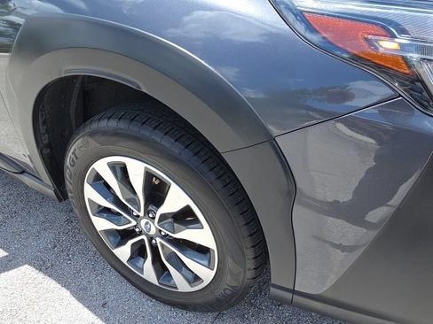 Certified 2023 Subaru Outback Limited AWD/4WD image 8