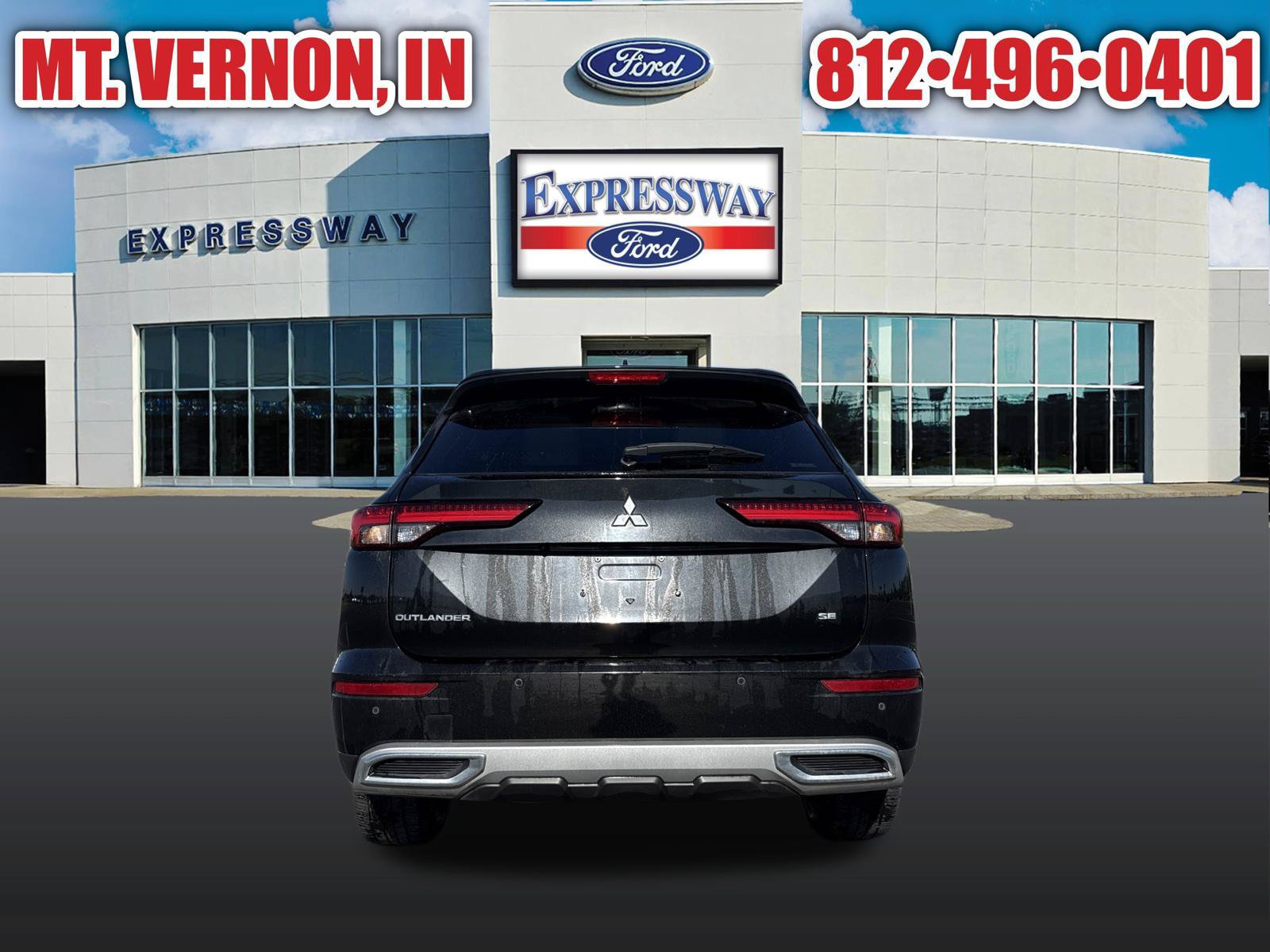Used 2023 Mitsubishi Outlander SE AWD/4WD image 5