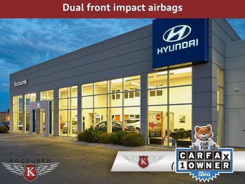 Used 2022 Hyundai Venue SEL image 32