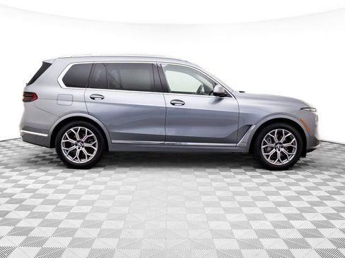 Certified 2025 BMW X7 xDrive40i w/ Premium Package image 6
