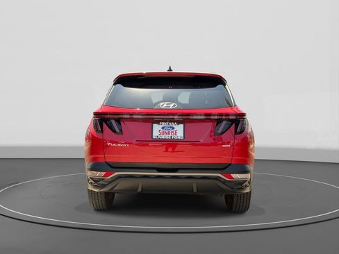 Used 2022 Hyundai Tucson SEL w/ Cargo Package AWD/4WD image 5