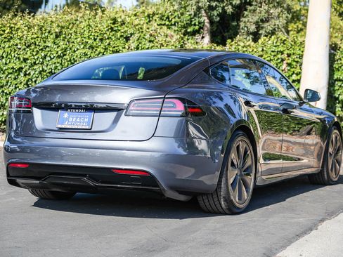 Used 2023 Tesla Model S AWD/4WD image 6