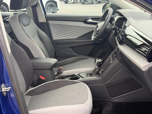 Certified 2024 Volkswagen Taos S FWD image 17