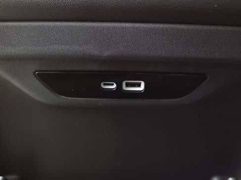 New 2026 Chrysler Pacifica Select image 31