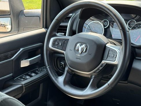 Used 2024 RAM 2500 Big Horn AWD/4WD image 14