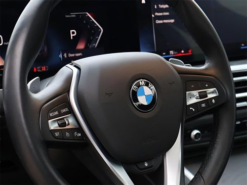 Used 2024 BMW 430i xDrive Coupe w/ Premium Package image 19