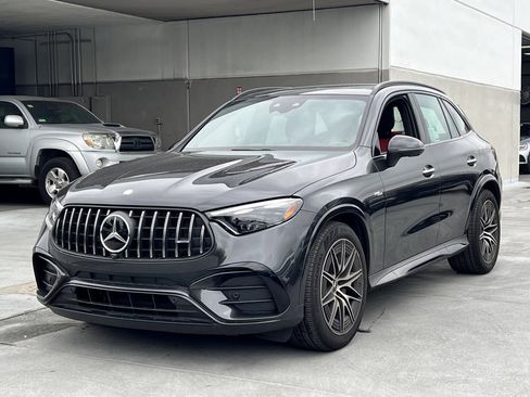 Used 2024 Mercedes-Benz GLC 43 AMG 4MATIC image 7