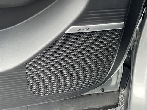 Used 2024 Hyundai Santa Fe Limited image 12