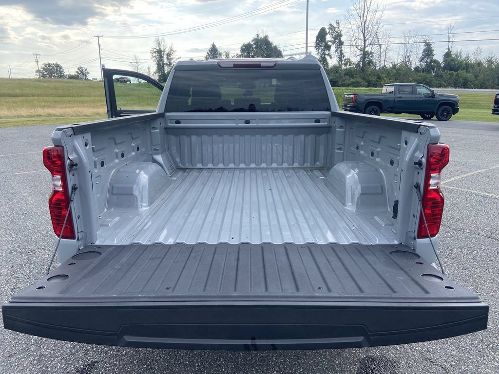Certified 2024 Chevrolet Silverado 1500 LT AWD/4WD image 33