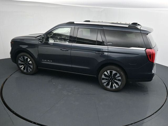 Used 2025 Ford Expedition Platinum w/ Driver's Package AWD/4WD image 25